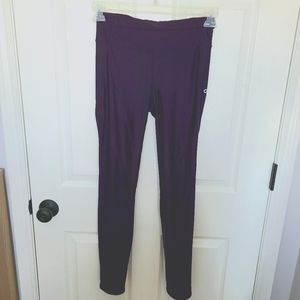 Gap Fit Deep Grape Medium Leggings